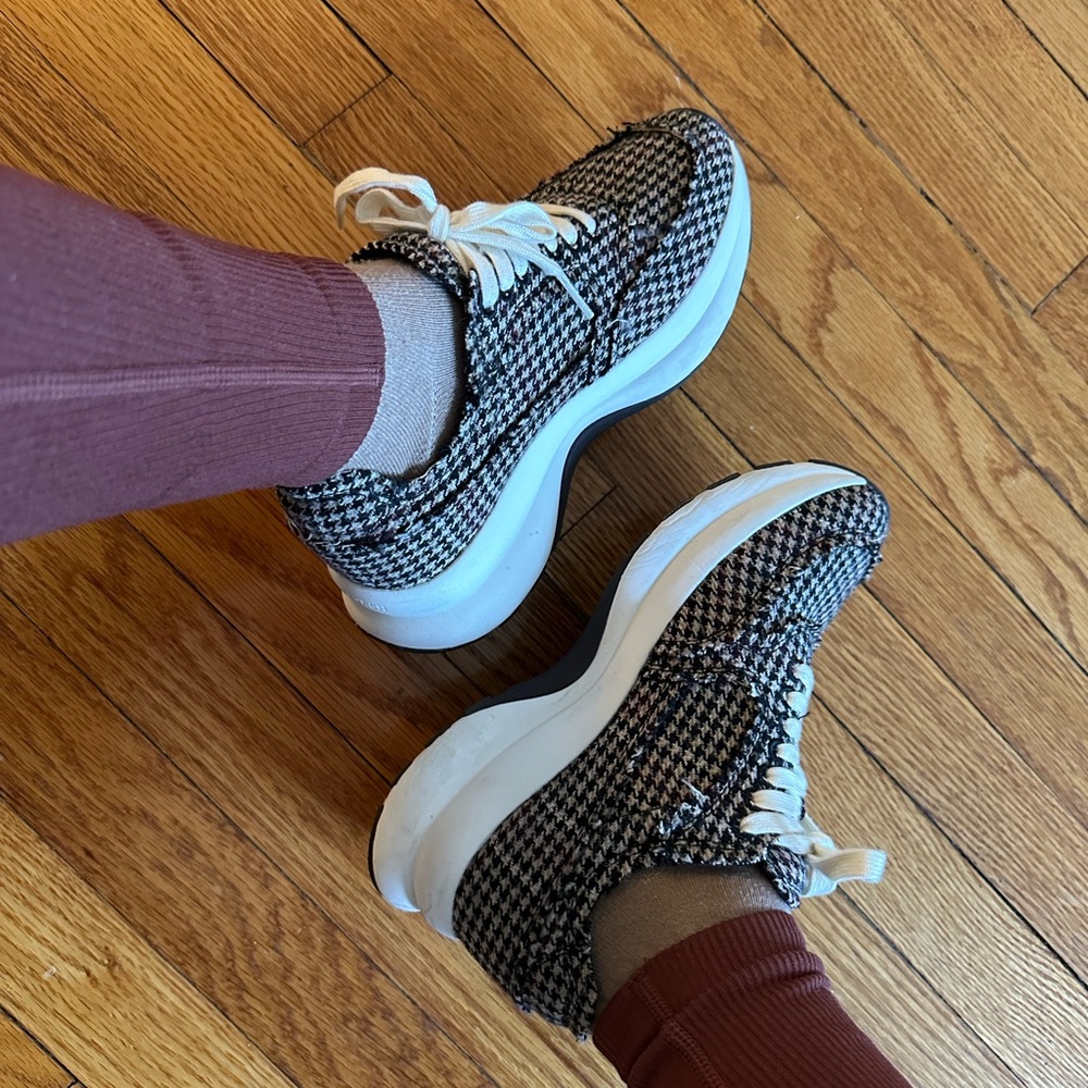 Stunning Houndstooth Pattern Tory Burch Women's G… - image 6